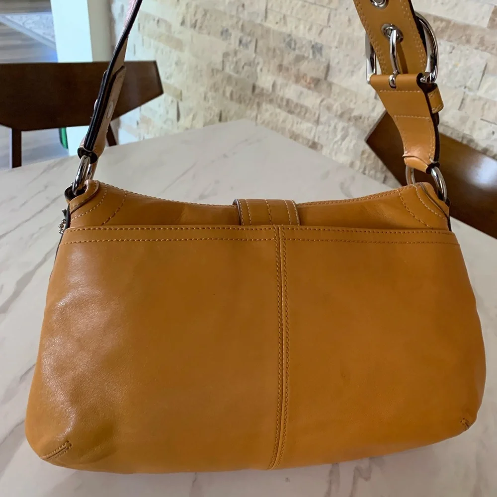 Coach Soho shoulder bag - Picture 10 of 12
